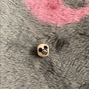 Pandora Disney 925 silver Mickey charm